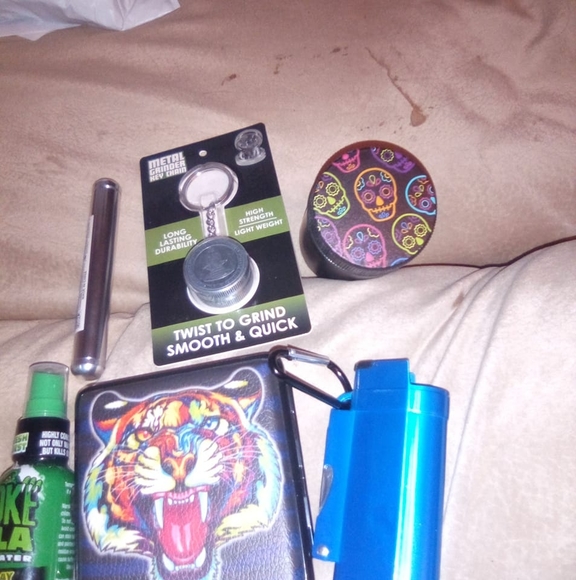 Meet your Posher, Robert - Picture 1 of 1